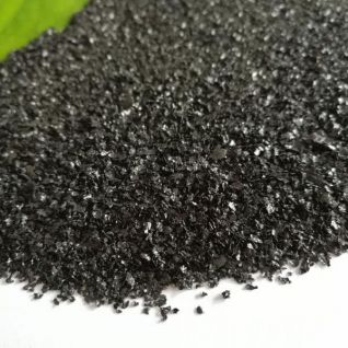 Feed Grade 65~70% SUPER SHINY BLACK CRYSTAL SODIUM HUMATE FLAKE 100% INSTANT WATER SOUBLE 